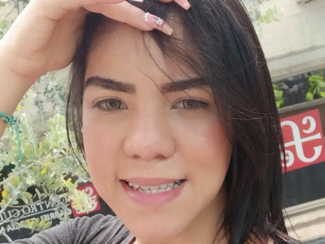 KarlyGreyKiss - Live porn &amp; sex cam - 30506147