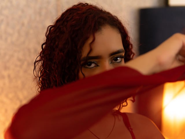 ValerieMartin - Élő pornó és szexkamera - 30508481