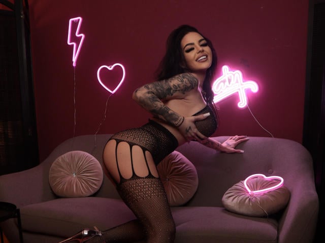 NaomyFlameX - Live sex cam - 30508703