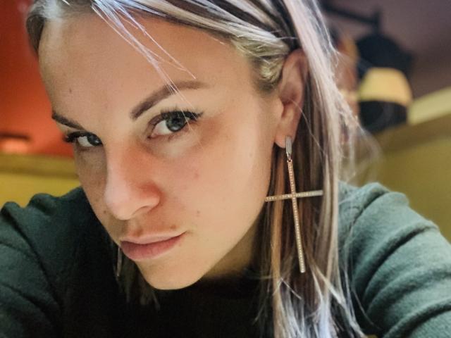 BelleLisaG - Live porn &amp; sex cam - 30511688