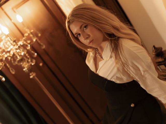 SaraMuger - Live porn &amp; sex cam - 30512537