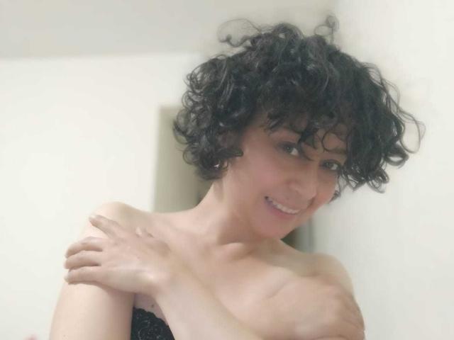 AlmaCeleste - Live porn &amp; sex cam - 30516371
