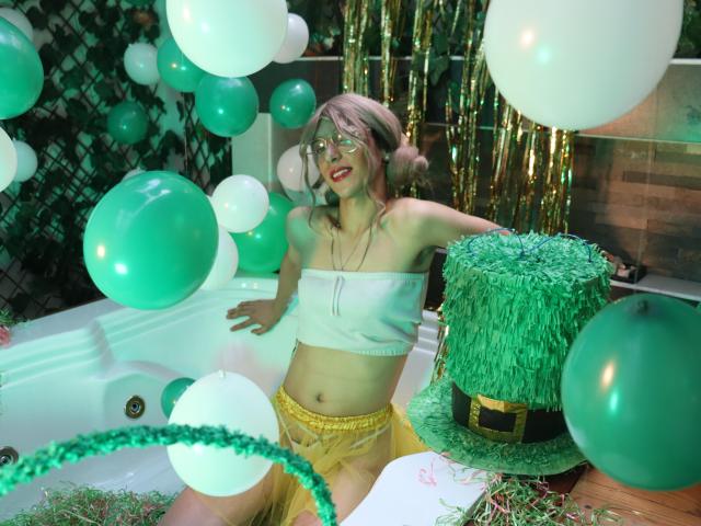 AllisonPearzon - Live porn &amp; sex cam - 30517784