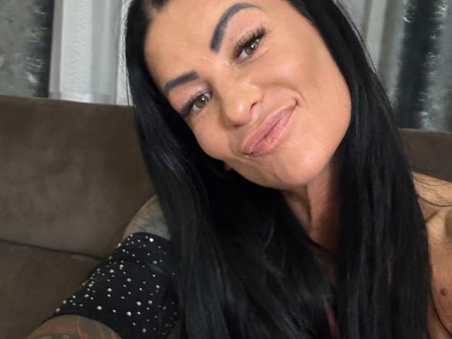 AndraD - Live Sex Cam - 30517850