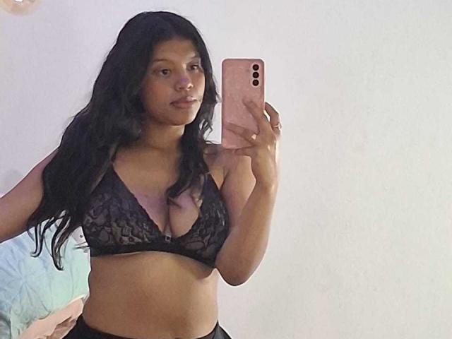 PauletteDelacroix - Sexe cam en vivo - 30518840