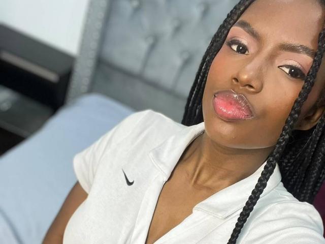 EllysRose - Live sex cam - 30522650