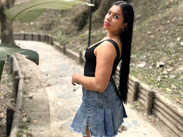 MelodyRoss - Live porn &amp; sex cam - 30523127