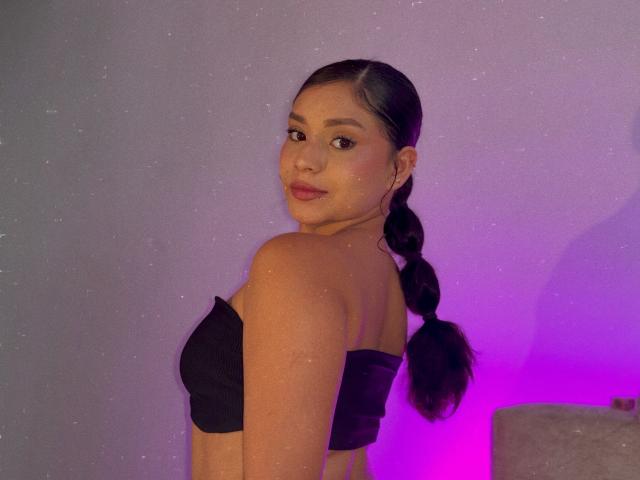 LiaWess - Live porn &amp; sex cam - 30524027