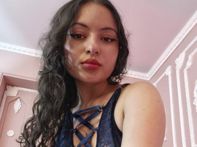 MiiaBennet - Live sex cam - 30530129