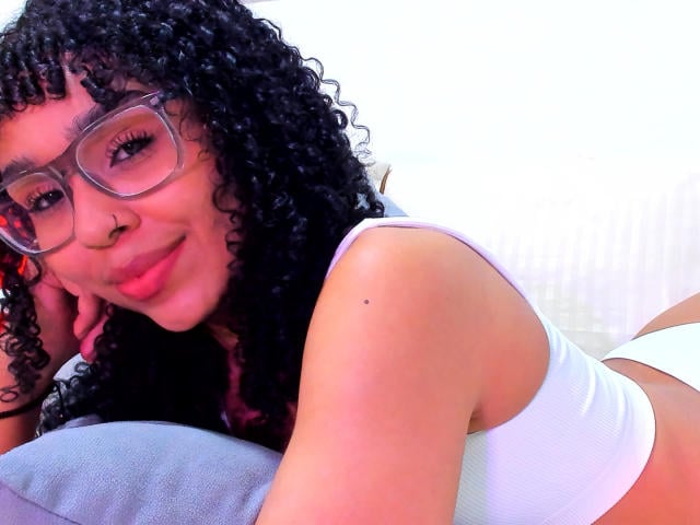 NalaLeroy - Live sex cam - 30534200