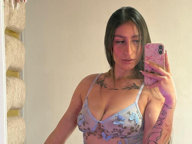 MaddyCarina - Live porn &amp; sex cam - 30536006