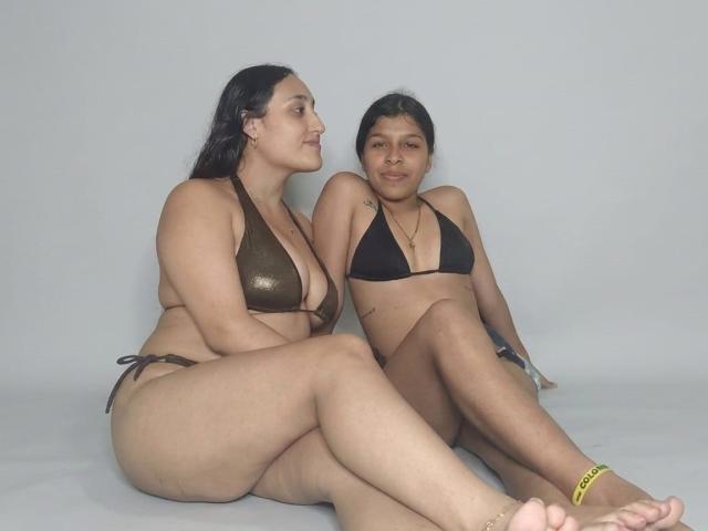 SaraAndGaby - Live sexe cam - 30548771