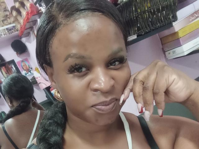 MissDiva69 - Live sex cam - 30550547