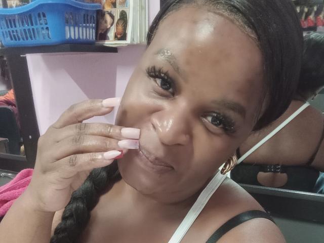 MissDiva69 - Live sex cam - 30550565