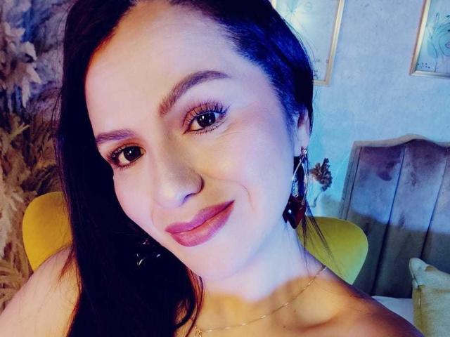 CameronViviane - Live sex cam - 30553445