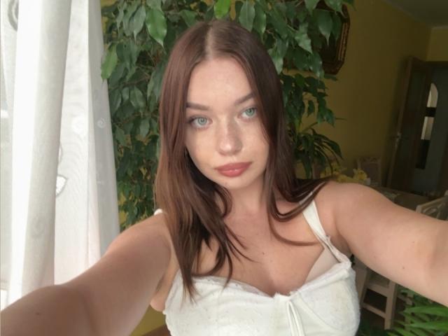 KiaraTease - Live porn &amp; sex cam - 30554498