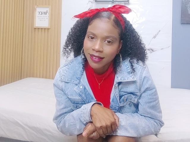 SarahiPusey - Live Sex Cam - 30556019