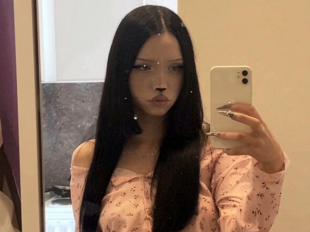 CherelleGess - Live sex cam - 30557852