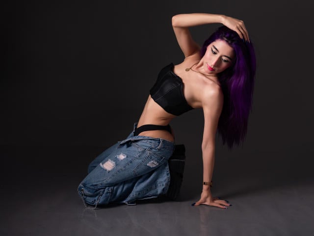 JuliaJobs - Live porn &amp; sex cam - 30558659
