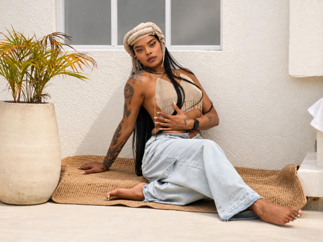 EmmaEbony - Live porn &amp; sex cam - 30558686
