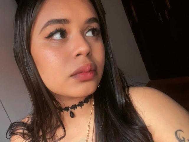 ChiaraBella - Live porn &amp; sex cam - 30559322