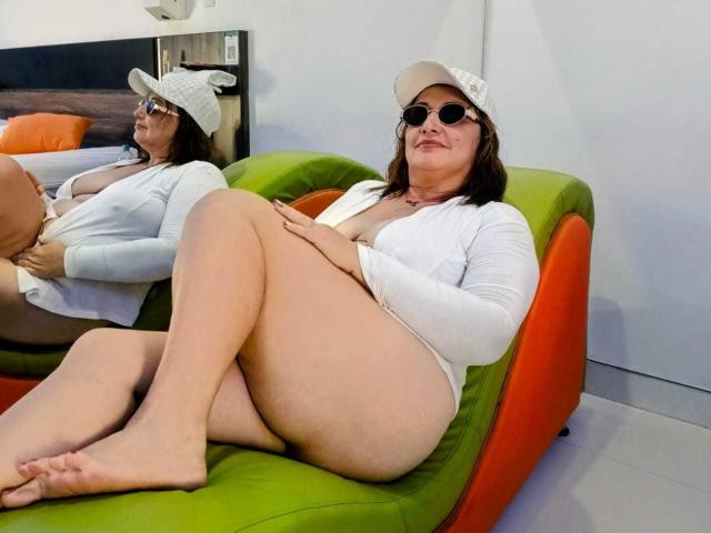 VictoriaSexOne - Live porn &amp; sex cam - 30559598