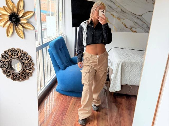 ElenaSaenz - Live sex cam - 30559718