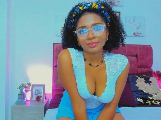 MeganWlliams - Live porn &amp; sex cam - 30560243