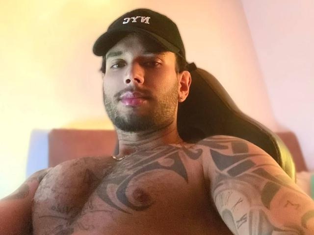 Aletargaryem - Sexe cam en vivo - 30560858