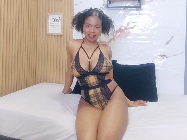 SarahiPusey - Live porn &amp; sex cam - 30564992
