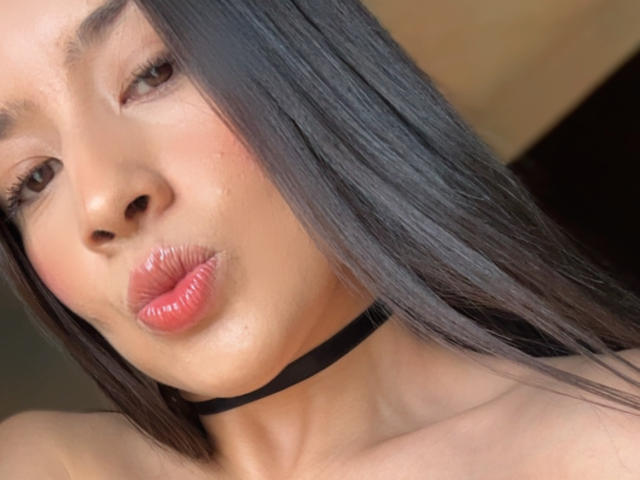 EmmaLombardi - Live porn &amp; sex cam - 30565652