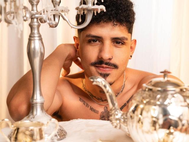 LukeeTaylor - Live porn &amp; sex cam - 30566501
