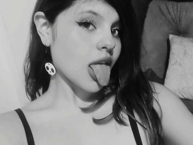 SophieHill - Live sex cam - 30569678