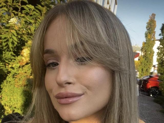 MiaMuse69 - Live porn &amp; sex cam - 30572735