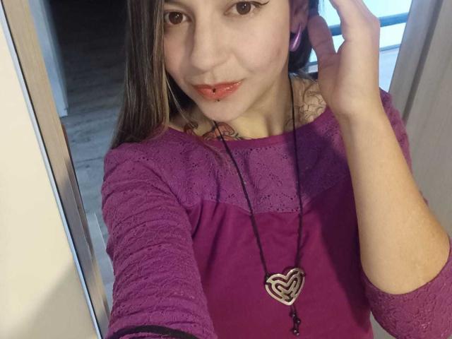 ArianaBlonde - Sexe cam en vivo - 30573695