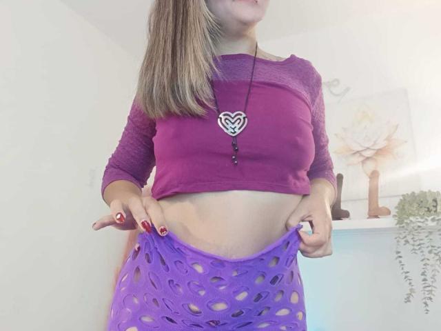 ArianaBlonde - Sexe cam en vivo - 30573701