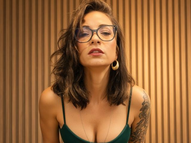GrettaBorbon - Live porn &amp; sex cam - 30574937