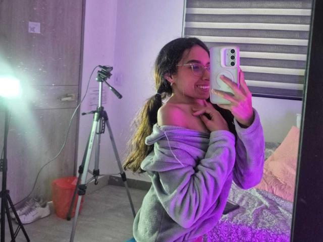 MiliBlom - Live porn &amp; sex cam - 30575981