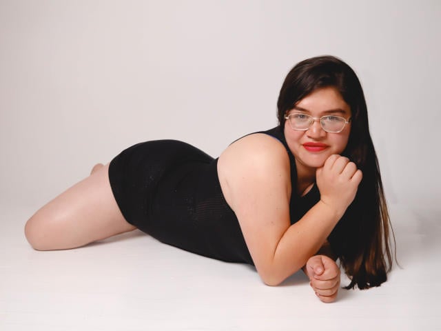 AliceGrylls - Live sex cam - 30576074