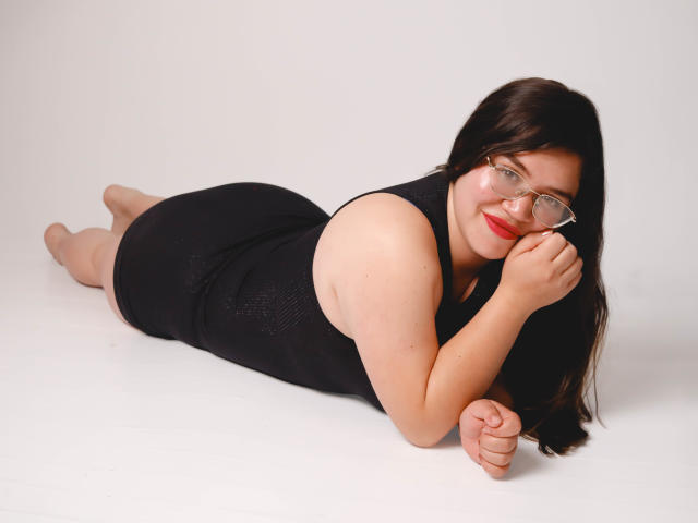 AliceGrylls - Live sex cam - 30576134