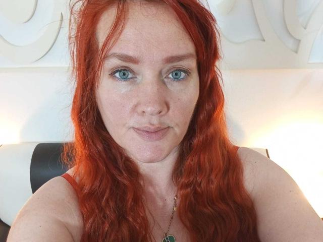 SinFulTitsDD - Live sex cam - 30576617