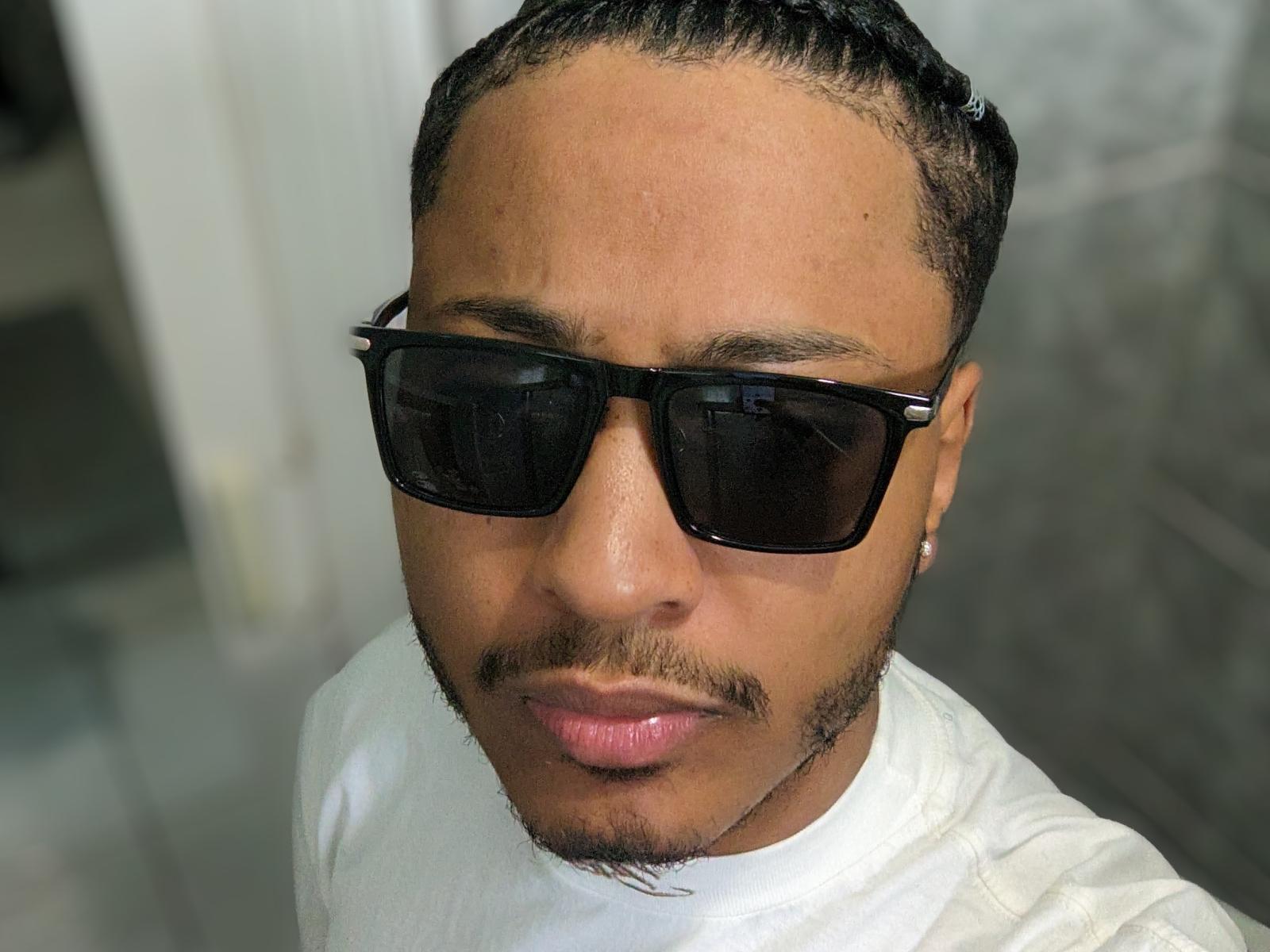 HugeBestDick - Live porn &amp; sex cam - 30579608
