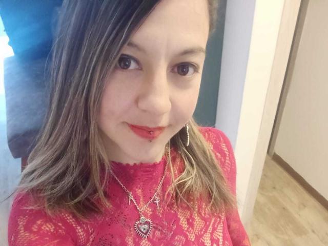 ArianaBlonde - Sexe cam en vivo - 30583103