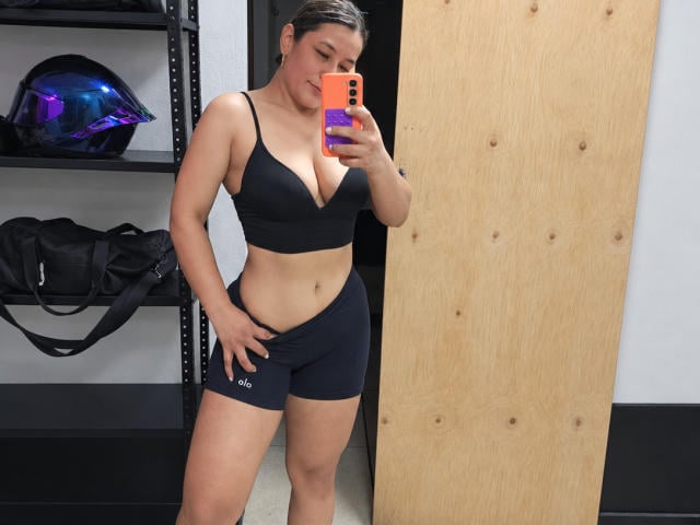 EmaFoxy - Live porn &amp; sex cam - 30583577