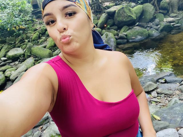 TalianaSquirt - Sexe cam en vivo - 30587108