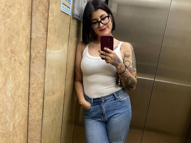 NyxVale - Live Sex Cam - 30588032