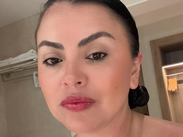CharlotteDevereaux - Sexe cam en vivo - 30588215