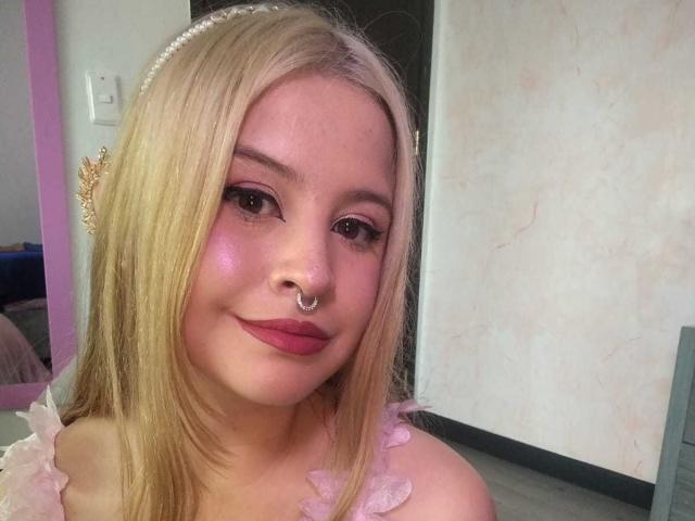 MelaniBecker - Live porn &amp; sex cam - 30595676