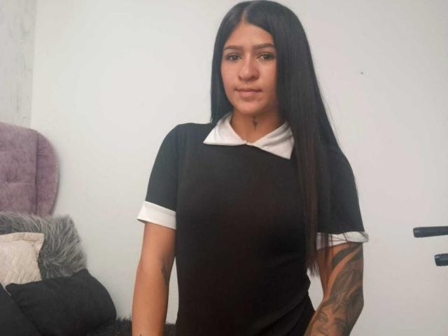 LuciadelaVega - Live sex cam - 30595745