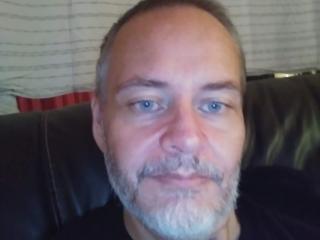 FrankG Live Chat on XLoveCam